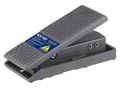 Voir la fiche BEHRINGER FCV100 