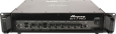 Ampli AMPEG SVT7PRO 