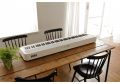 Voir la fiche KORG B2 BLANC  ( REMPLACE LE MODELE B1 ) 